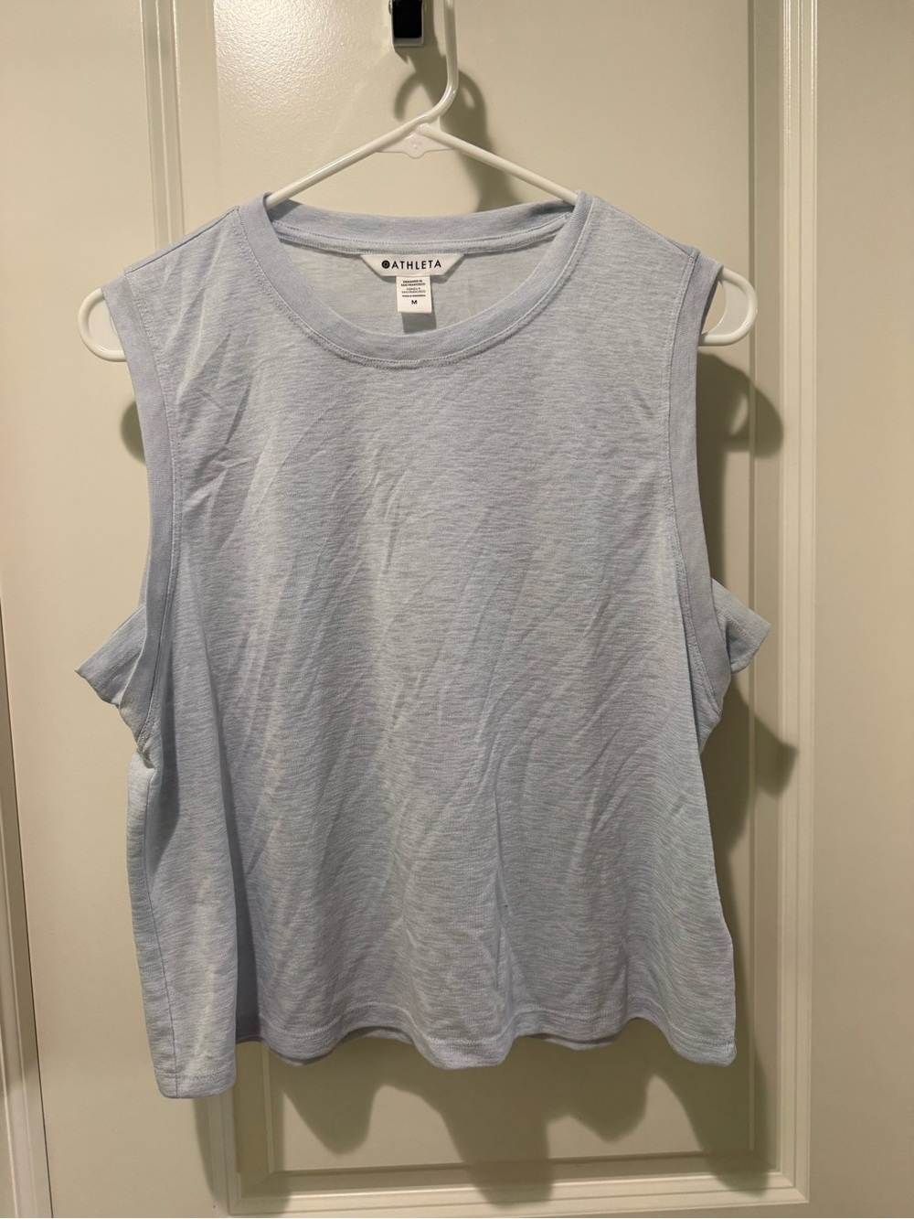 Athleta Women's snowfall blue Linen Blend Sleeveless Muscle Tank Getaway Beeezy